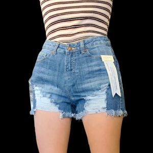 NWT Legend of London Distressed Shorts Size 9